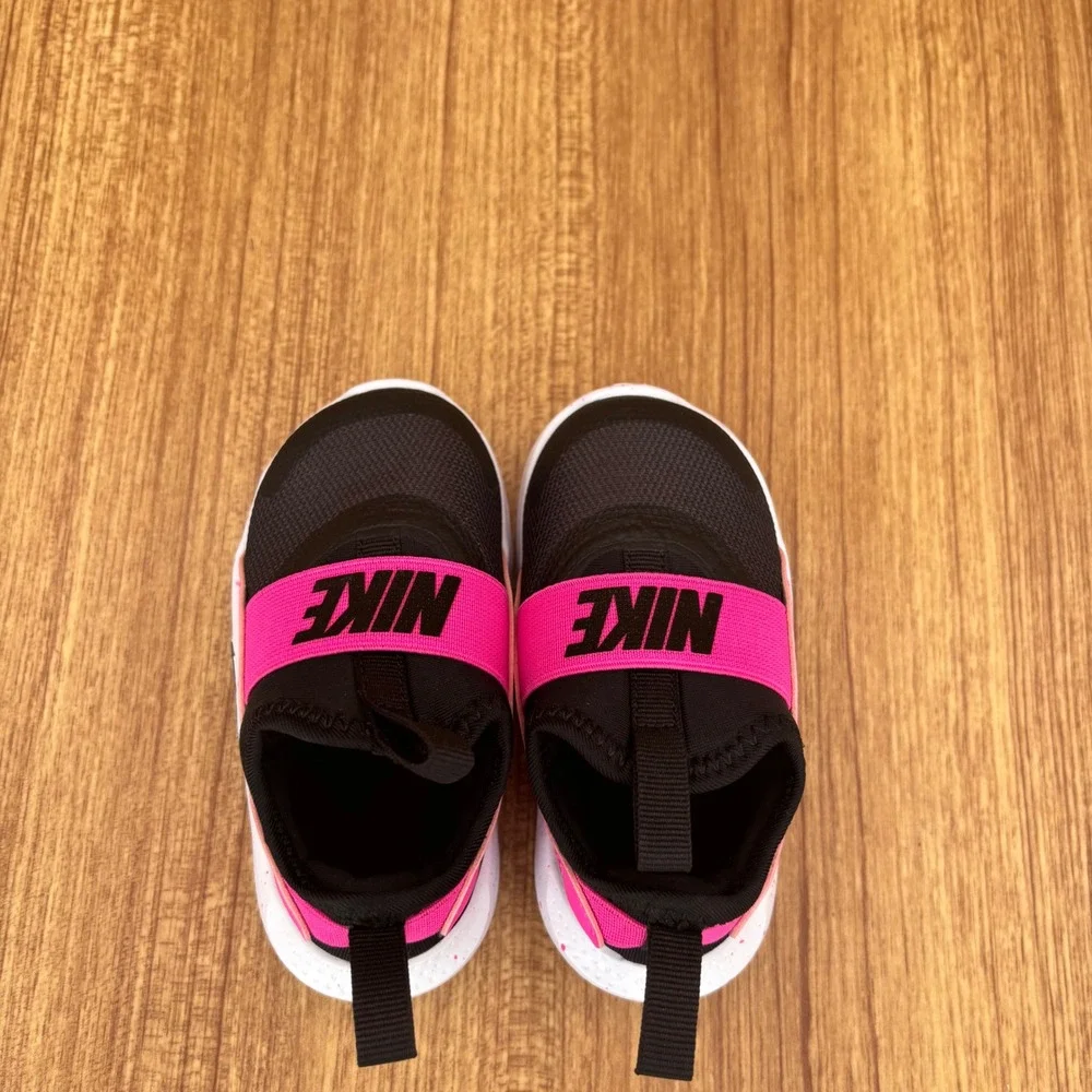 Nike Flex Runner 3 Toddler Size 5C Black Pink Slip On Athletic Sneakers NEW